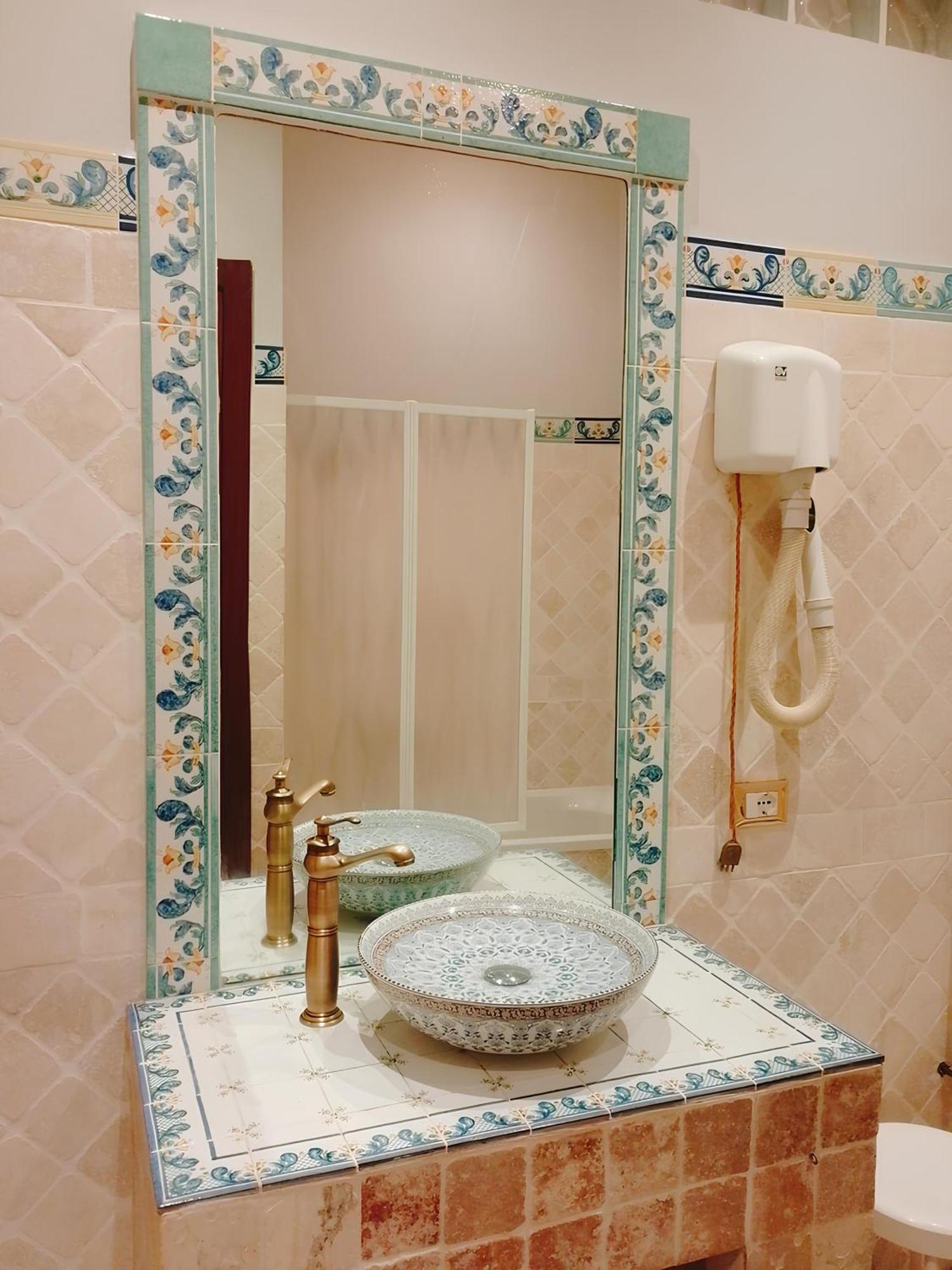 Fermati Che E Tardi Bed & Breakfast Tivoli Exterior photo
