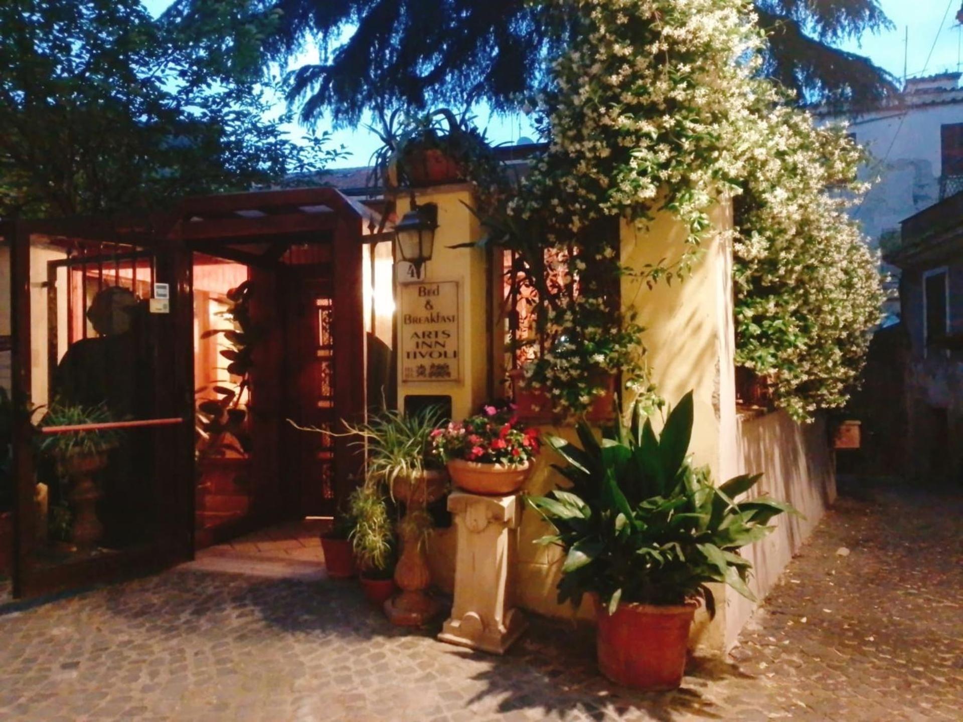 Fermati Che E Tardi Bed & Breakfast Tivoli Exterior photo